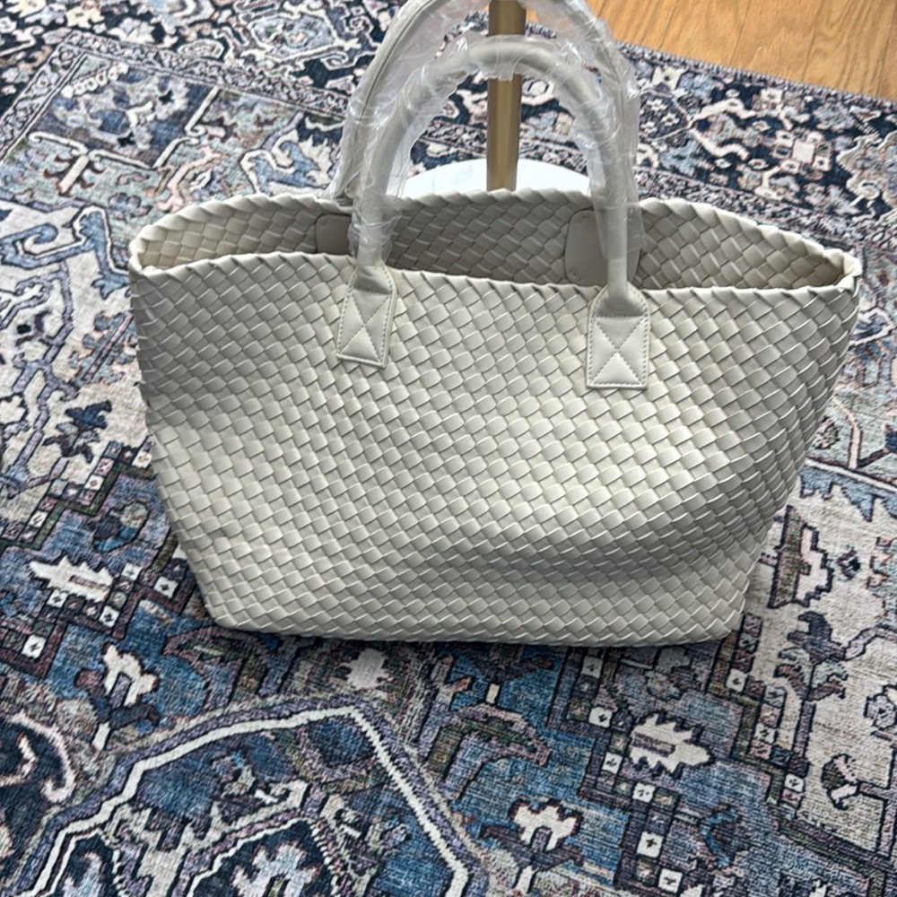 Elegant Cream Woven Tote Bag NWT